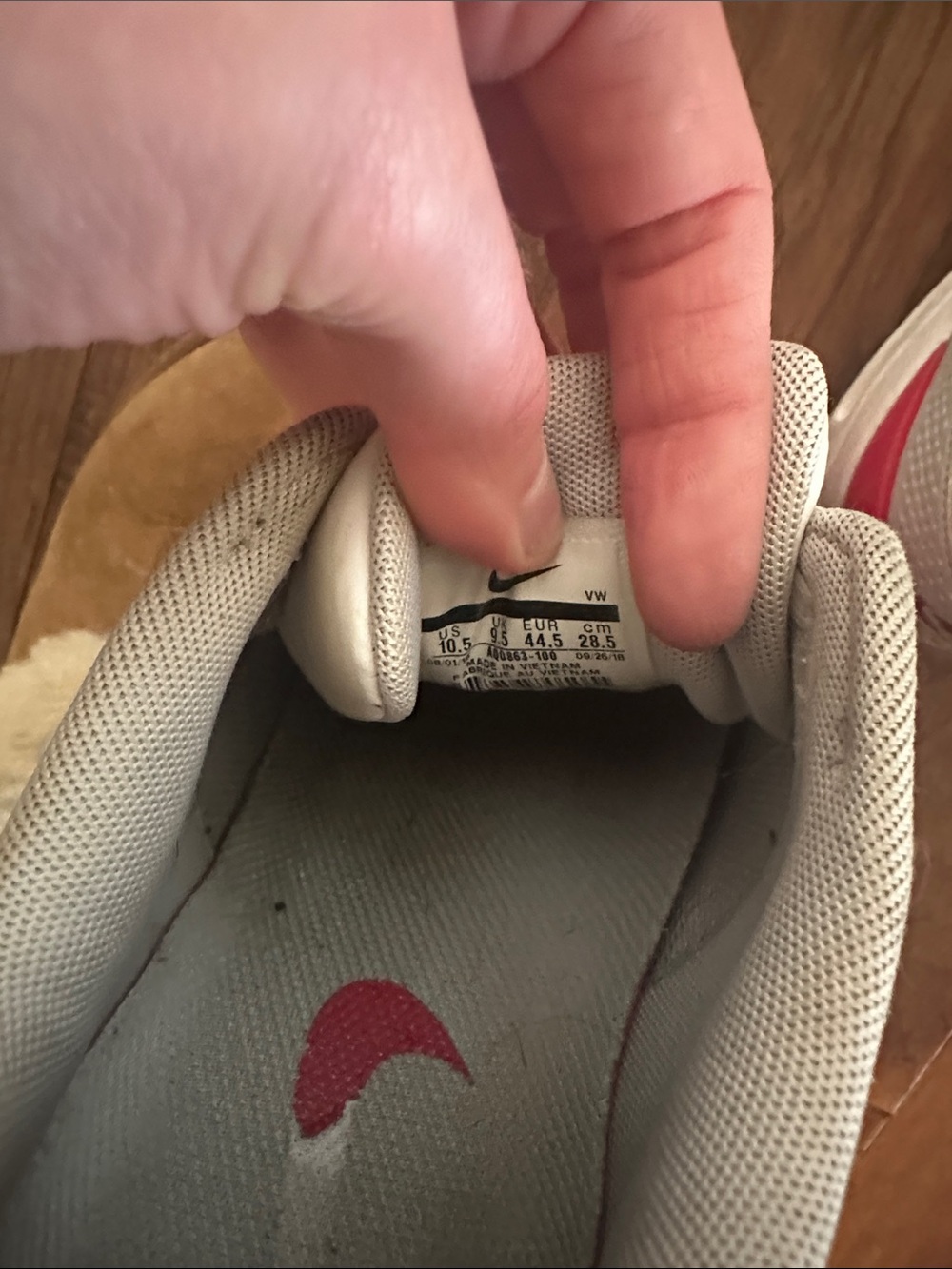 Nike Men’s Air Max Golf Shoes - Picture 5 of 5